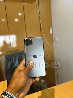 Apple iPhone 11 Pro Max 64 GB Gray