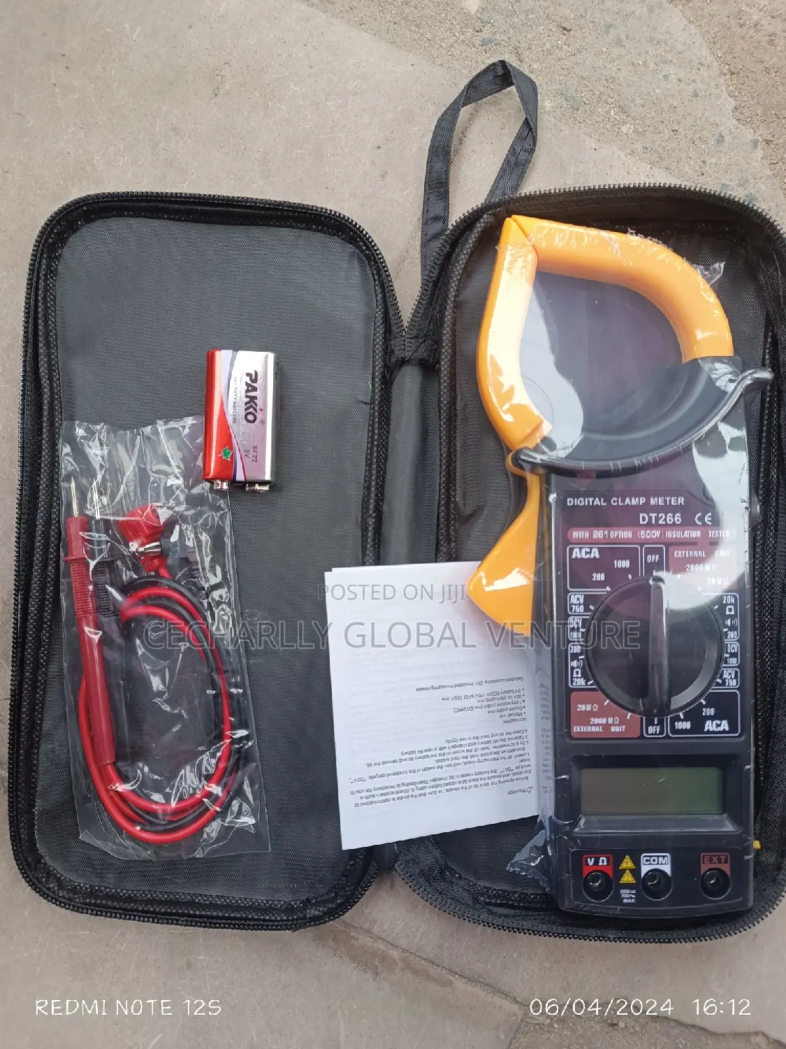 Digital Clamp Meter