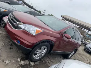 Honda CR-V 2010 Red