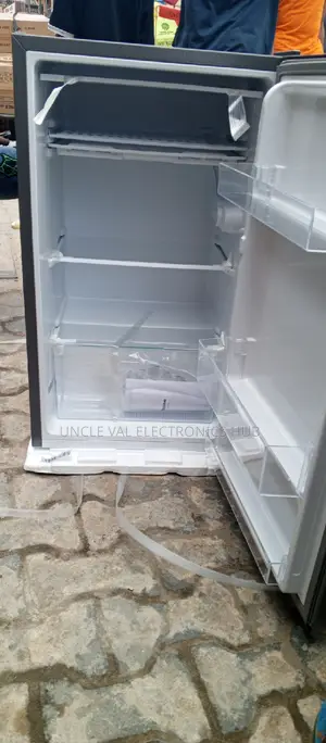 Hisense 093dr Table Top Fridge