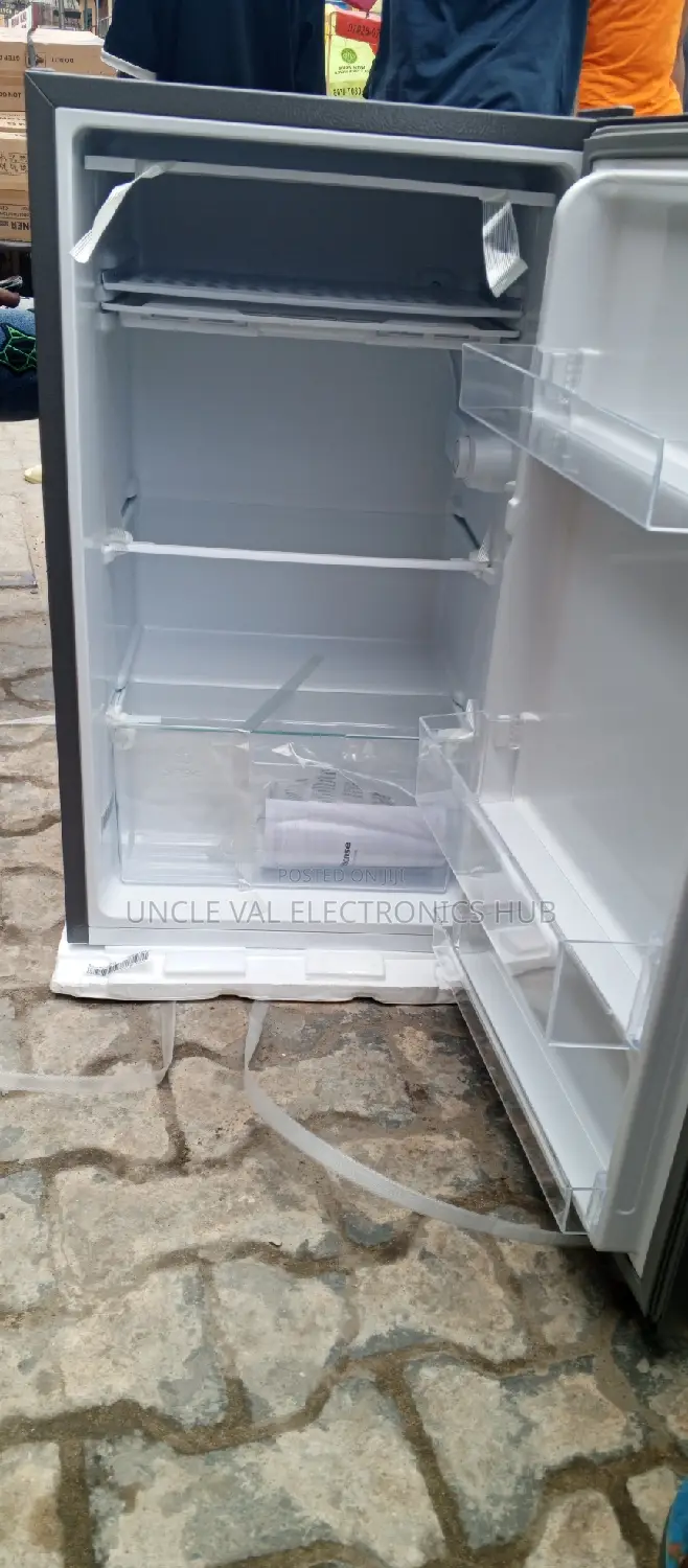 Hisense 093dr Table Top Fridge
