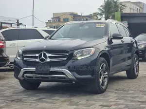 Mercedes-Benz GLC-Class 2016 Blue