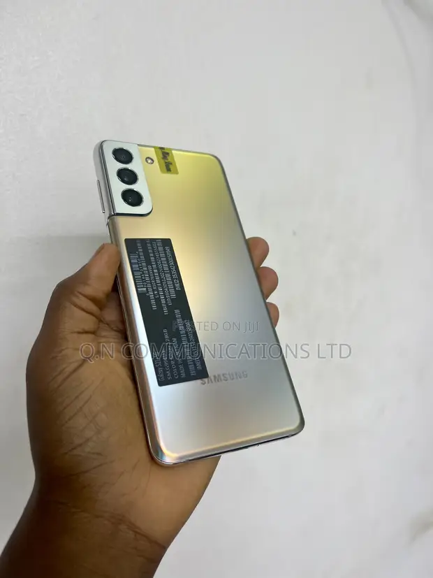 Samsung Galaxy S21+ 5G 128 GB Silver in Ikeja Mobile Phones, Qn