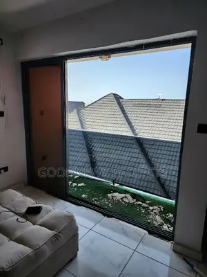 Ebm/Ghana Sliding Door
