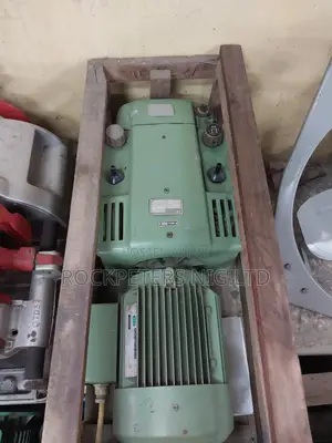 WERIE RIETSCHLE Vacuum Pump CL40DV (02)