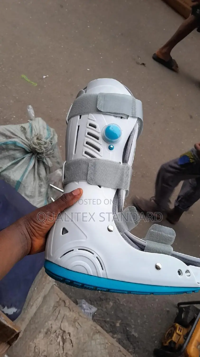 Brand New Medium Size Air Cast Boot