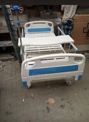 England Single Crank Bed With Drip Stand