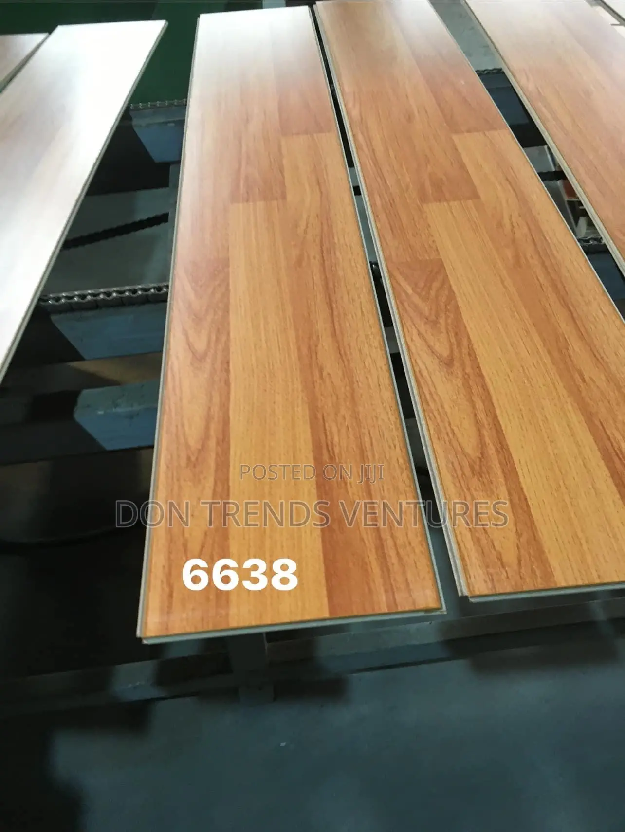 SPC Flooring Tiles