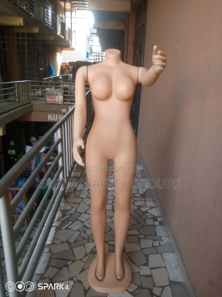 Female Mannequin