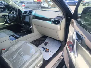 Lexus GX 460 Luxury 2015 Black