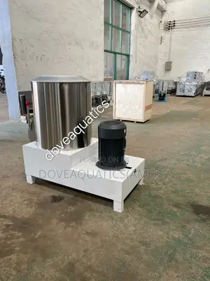 Feed Mixer