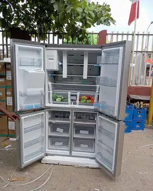 Hisense 4 Door Side by Side 68wcs Ref With Dispenser