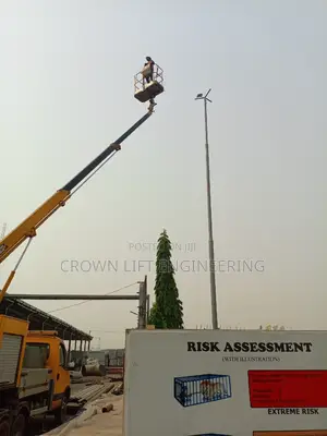 18 Meters Motorise Manlift for Sale/Hire