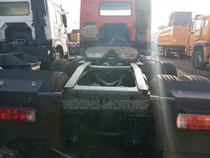 Foreign Used Howo Truck Head. 10tire