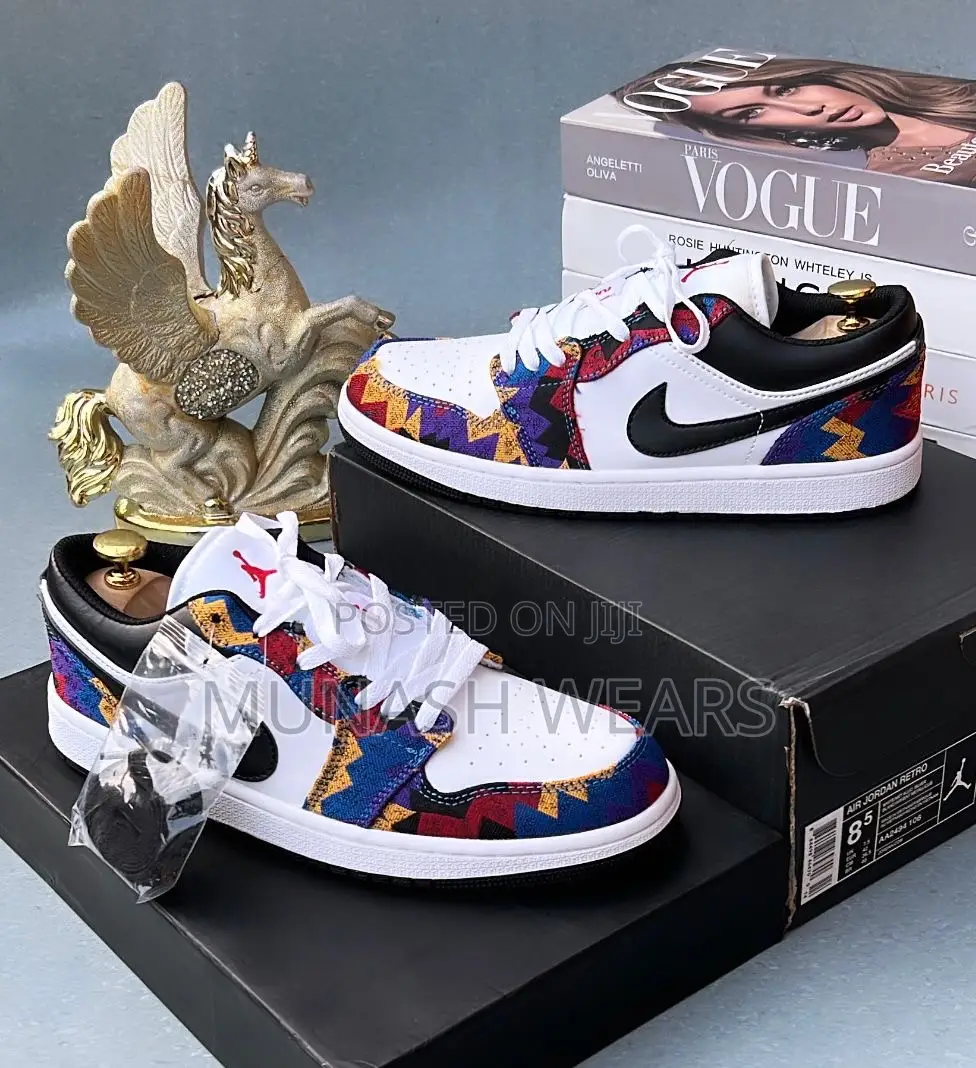Nike Sneakers