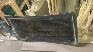 Mercedes C300 2012 Back Glass Available