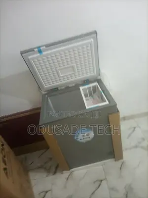 Fast Freezing Aeon Chest Freezer 150l (Acf150gk)