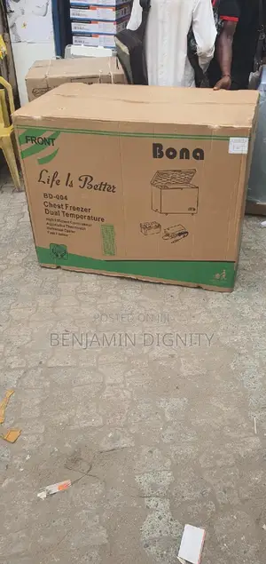 318 Liter Solar Deep Freezer