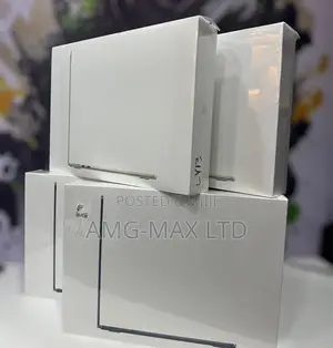 New Laptop Apple MacBook Air 2022 M2 8GB Apple M2 SSD 256GB