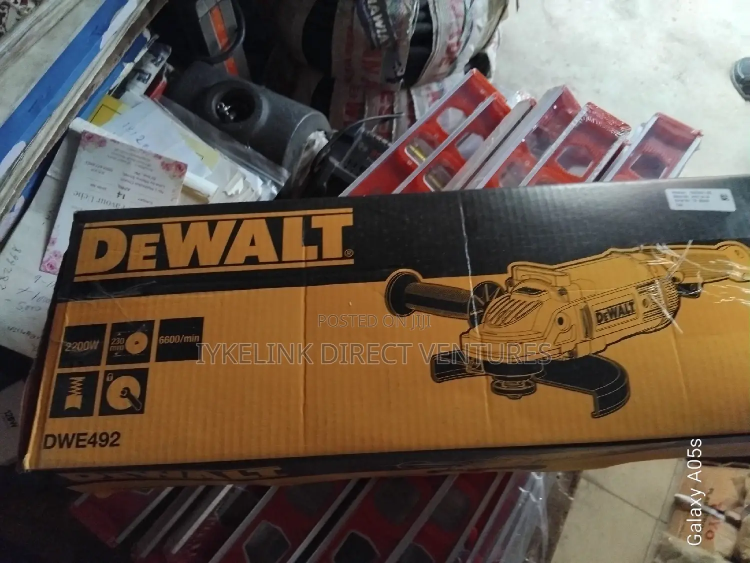 Dewalt 9" Angle Grinding Machine