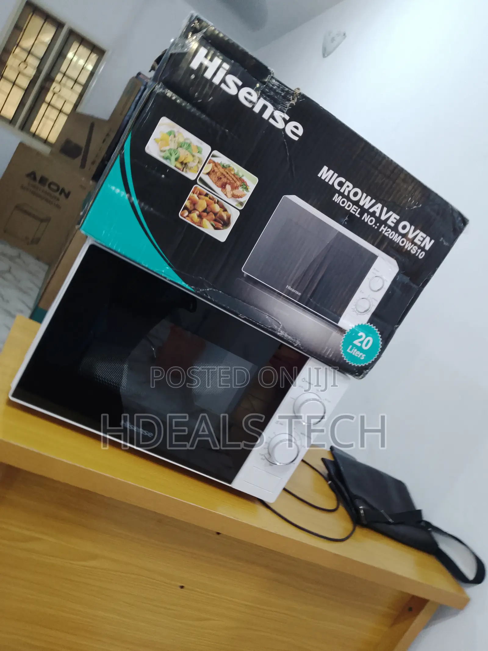 Affordable Hisence Microwave 20L.