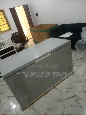 Affordable Hisense Chest Freezer 420l (FC55DD)