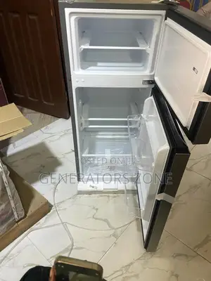 Brand New Hisense 124l Top Freezer( Double Door)