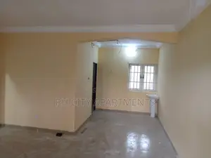 3bdrm Block of Flats in Eliozu for rent