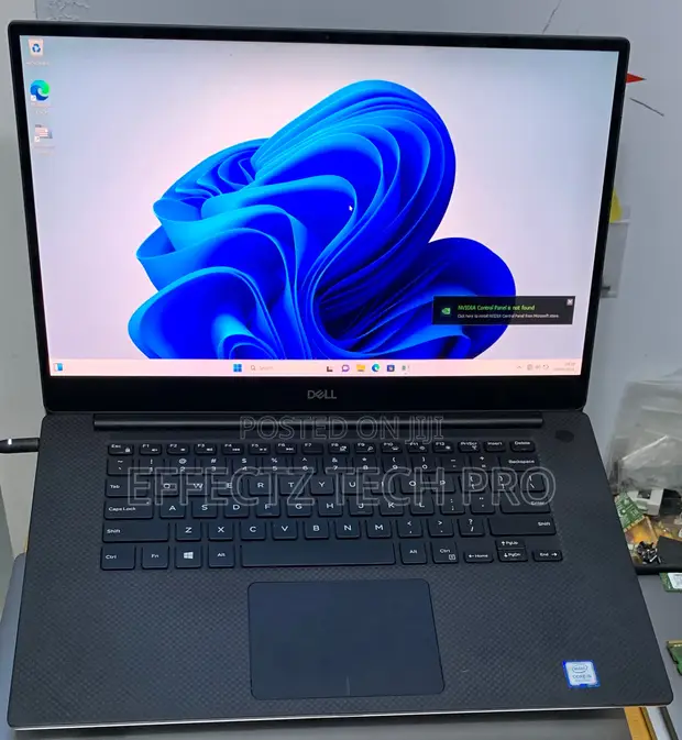 Laptop Dell XPS 15 16GB Intel Core I9 SSD 512GB in Ikeja Laptops
