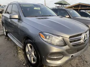 Mercedes-Benz GLE-Class GLE 350d 4MATIC 2016 Gray