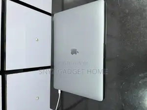 Laptop Apple MacBook Pro 2019 16GB Intel Core i9 SSD 512GB