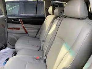 Toyota Highlander 2012 Gray