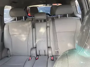 Toyota Highlander Limited 2011 Silver