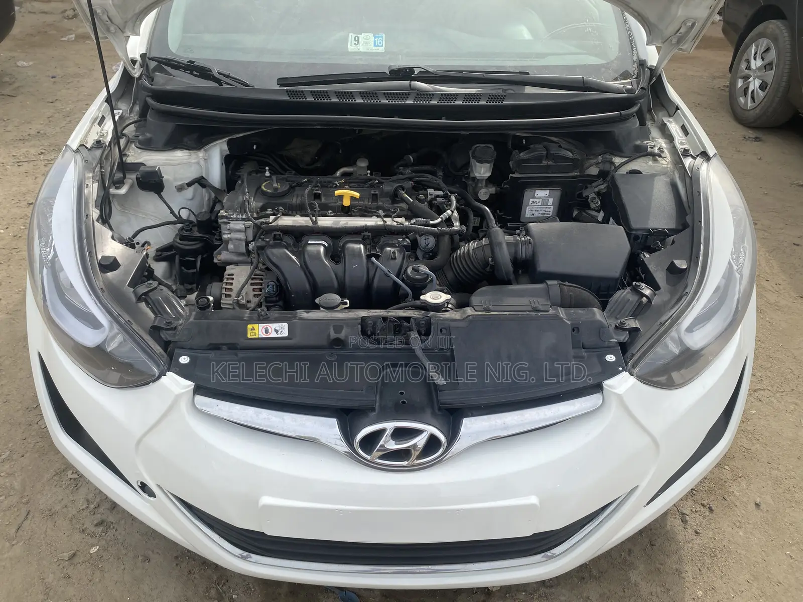 Hyundai Elantra 2014 White