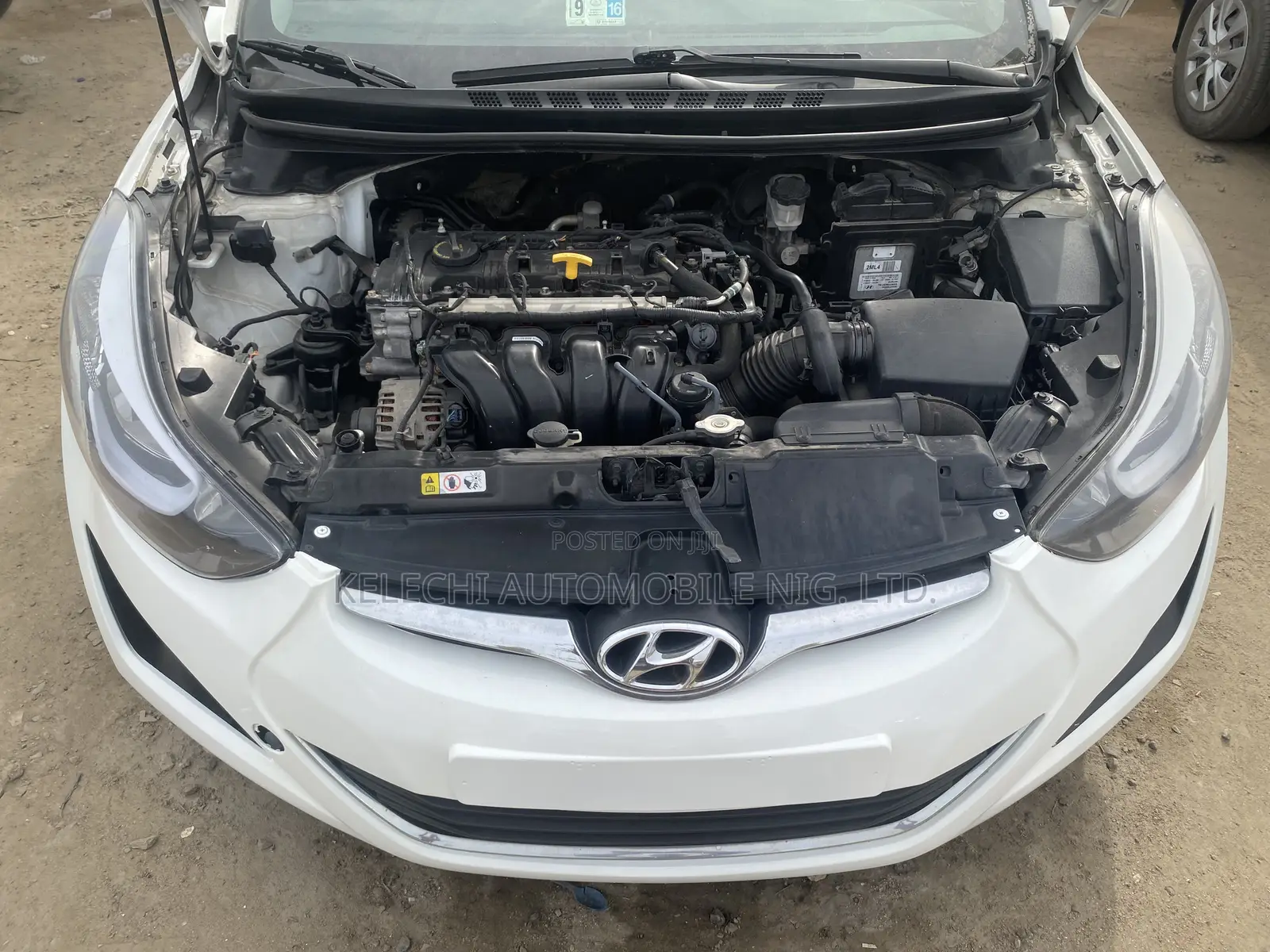 Hyundai Elantra 2014 White