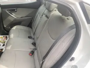Hyundai Elantra 2014 White