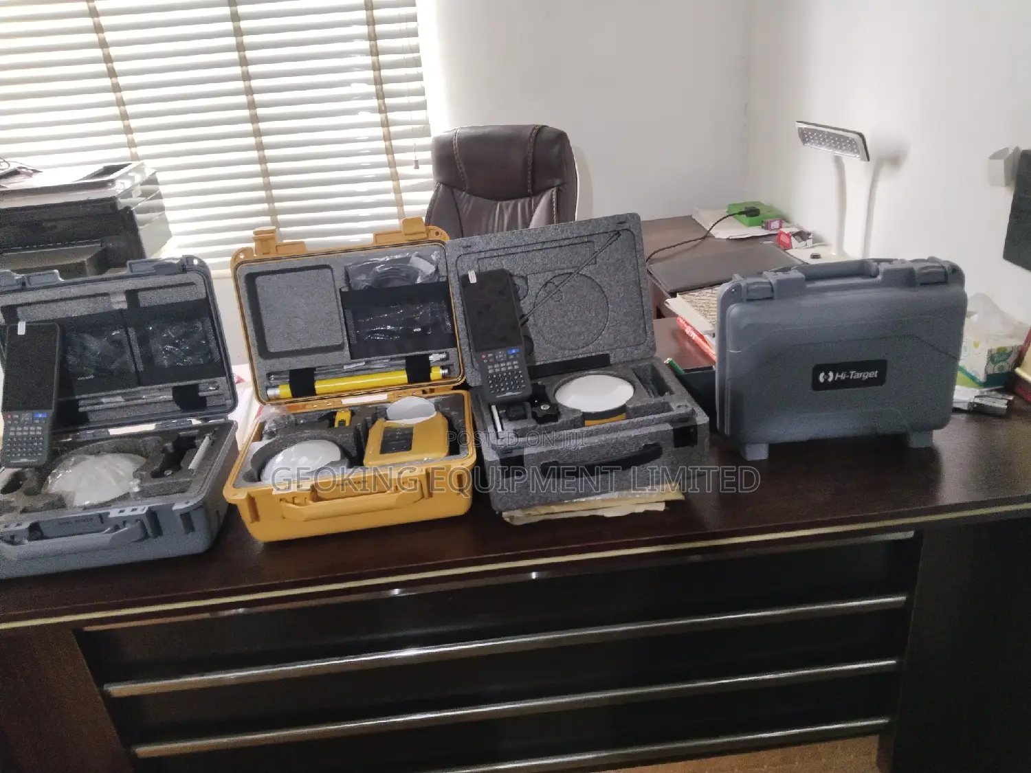 Hi-Target V300 GNSS