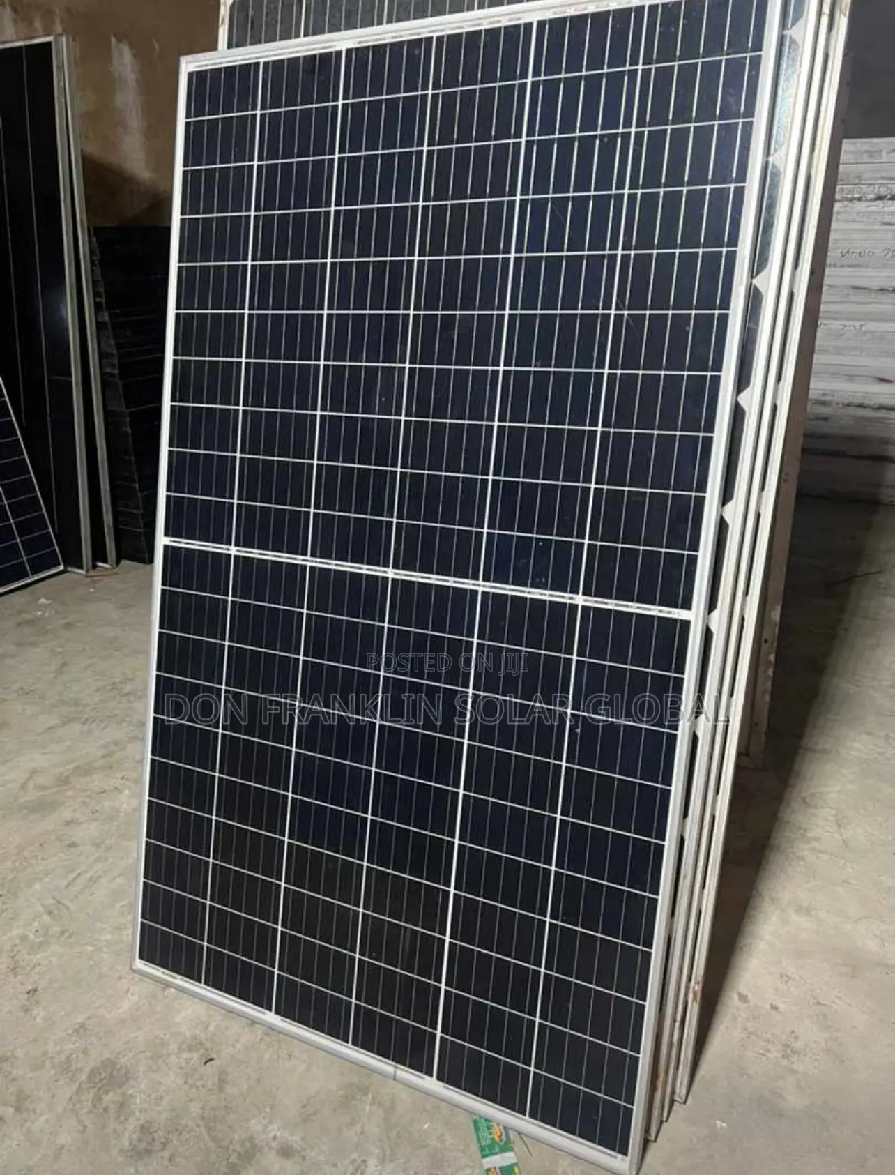 330watts Jinko Solar Panel