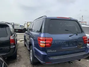 Toyota Sequoia Limited 4dr SUV (4.7L 8cyl 5A) 2005 Blue
