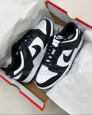 Quality Nike Black and White Unisex Sneakers