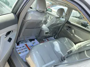 Toyota Camry 2.4 LE 2008 Gray