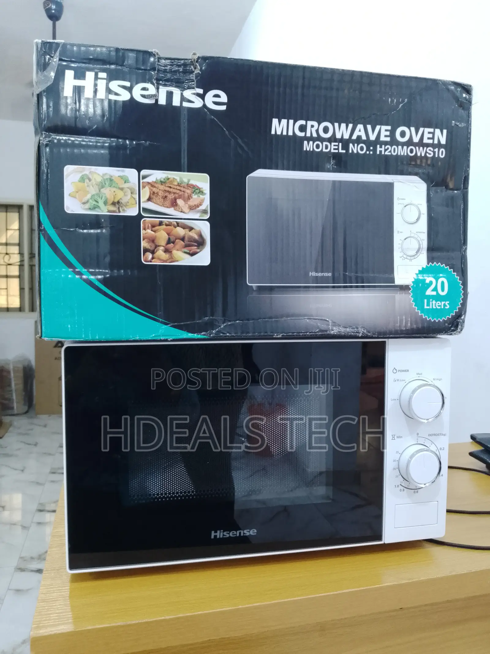Hisence Microwave 20L.