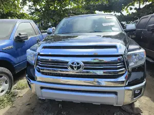 Toyota Tundra 2018 Black