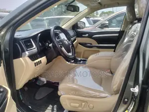 Toyota Highlander 2017 Gray