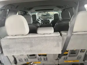 Toyota Sienna 2014 Blue