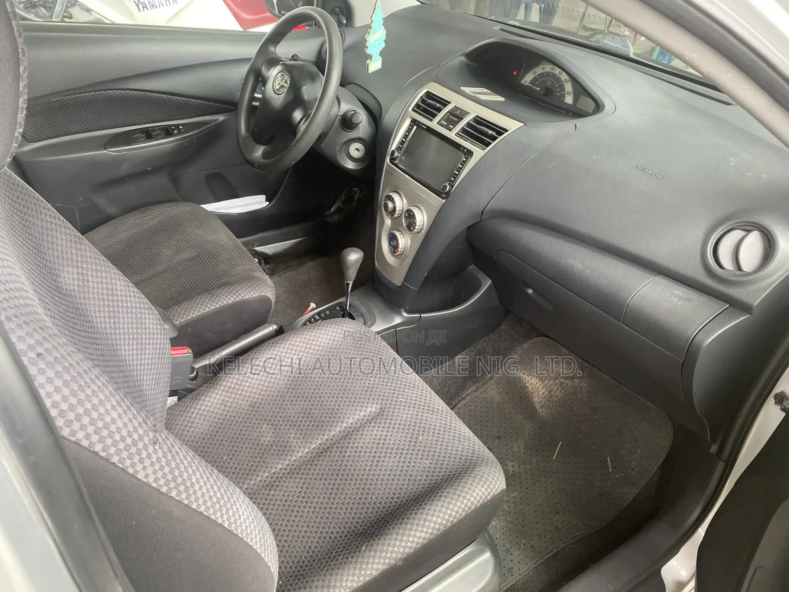 Toyota Yaris 2007 Silver