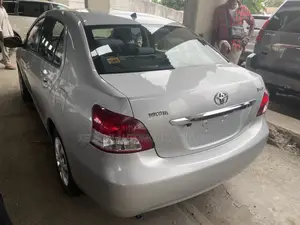 Toyota Yaris 2007 Silver