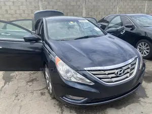 Hyundai Sonata 2011 Gray