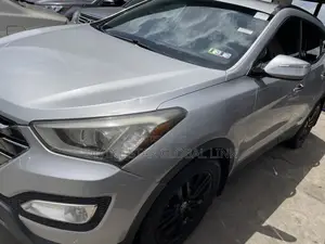 Hyundai Santa Fe 2016 Silver