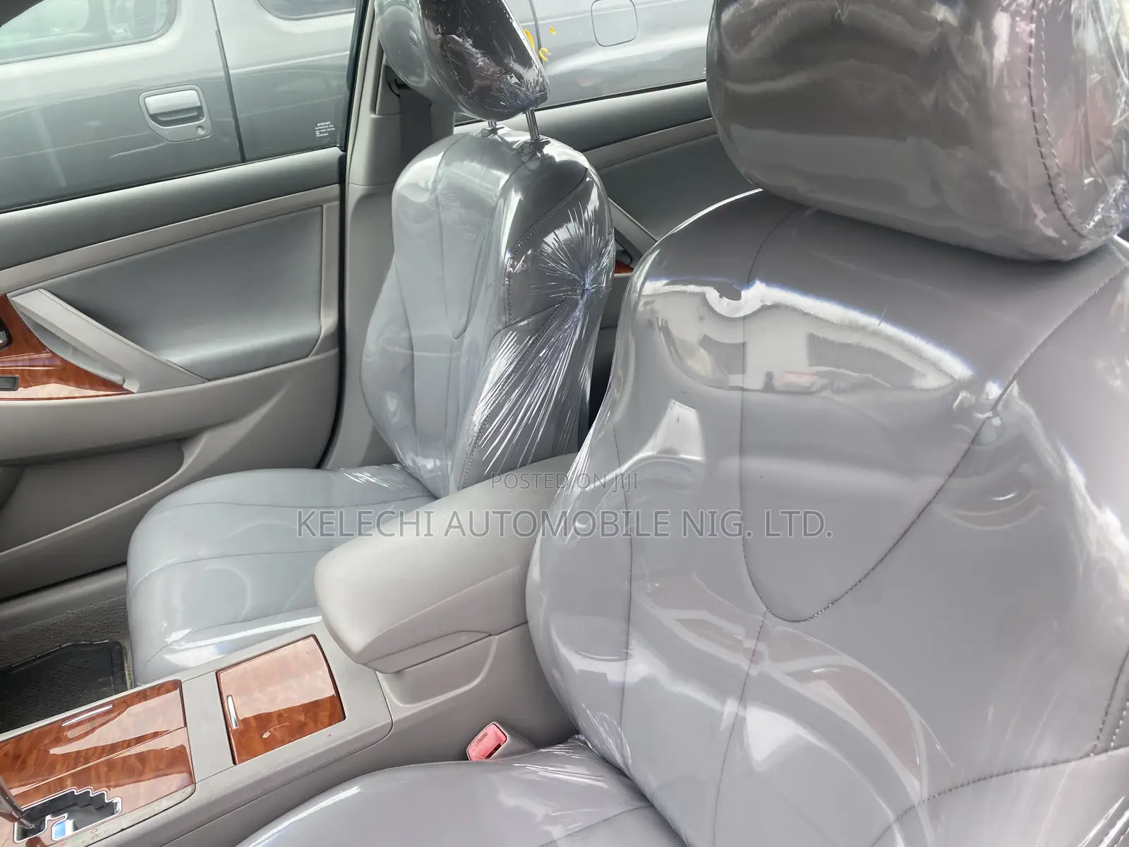 Toyota Camry XLE 4dr Sedan (2.4L 4cyl 5A) 2009 Black